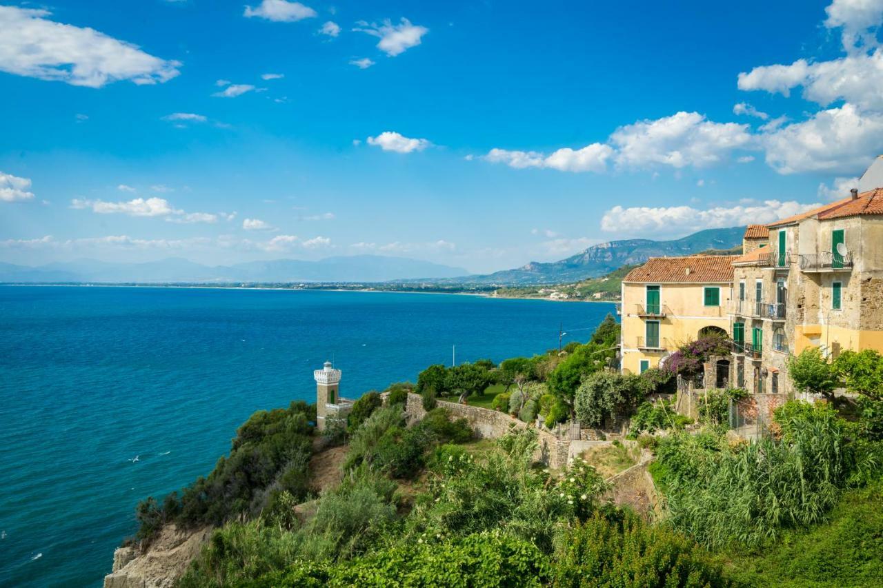 Bed and Breakfast Borgo Dei Saraceni - Domus Indomita Агрополі Екстер'єр фото