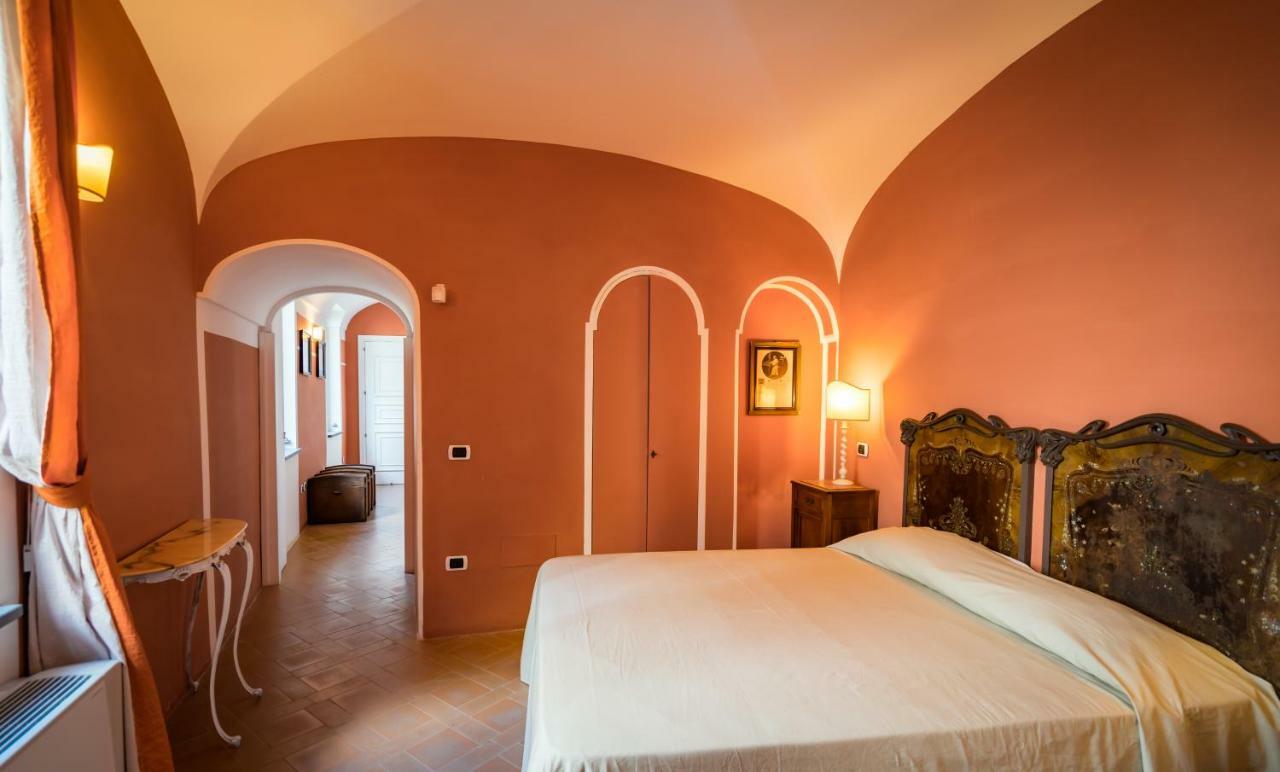 Bed and Breakfast Borgo Dei Saraceni - Domus Indomita Агрополі Екстер'єр фото