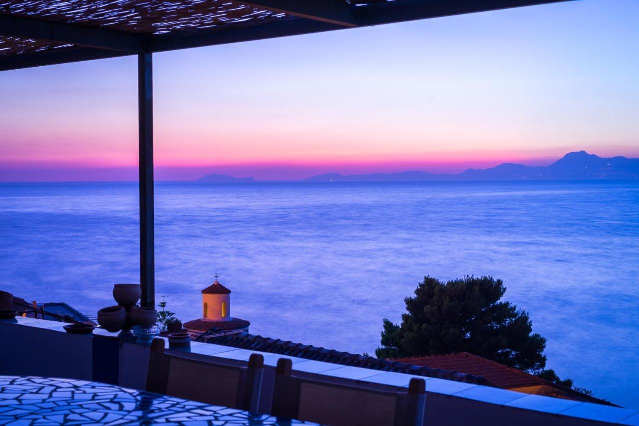 Bed and Breakfast Borgo Dei Saraceni - Domus Indomita Агрополі Екстер'єр фото